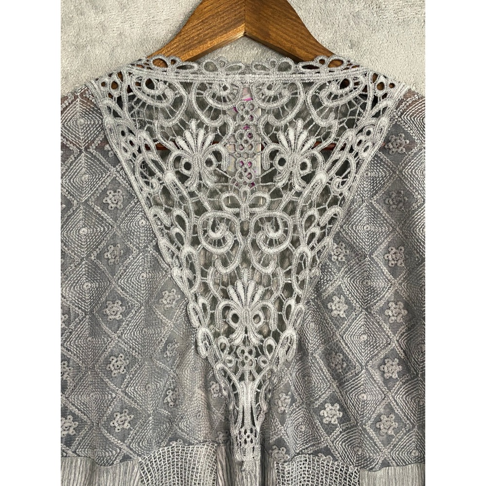 Pretty Angel Cardigan Sz M Gray Lace Crochet Crinkle Open Front Ethereal Fairy - Picture 5 of 13
